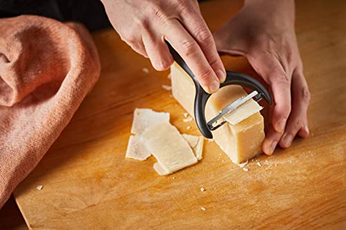 Foto von Fiskars Gemüseschäler, Gesamtlänge: 15 cm, Stahl/Kunststoff, Functional Form, Schwarz, 1016122