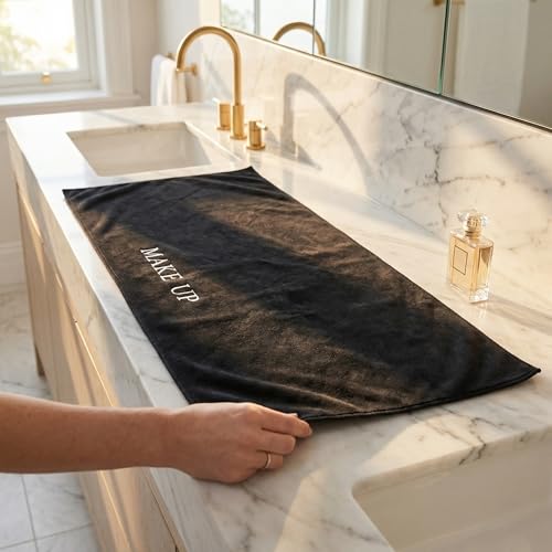 Nappe de table noire lavable pour dissimuler les rayures et protéger