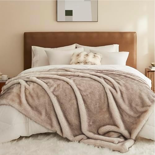 L'AGRATY Faux Fur Throw Blanket: 50''x 60'' Luxury Fluffy Plush Thick Faux Fur Blanket for Bed Couch Sofa - Cozy Soft Fuzzy Blankets for Women Man: Minky Couture Decoration Blanket (Taupe Brown)