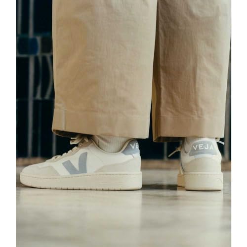 Image of Veja V-90 - Extra White / Steel