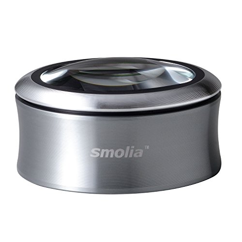 3R スリー・アールシステム 拡大鏡 充電式デスクルーペ [LED拡大鏡smoliaXC] レンズ倍率約3倍 3R-SMOLIA-XCGD ゴールド Amazon.co.jp: 3R スリー・アールシステム 拡大鏡 充電式デスクルーペ