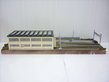 Nゲージ情景電車車庫 Amazon | ロクハン Zゲージ ジオラマセット 鉄道模型（Zショー