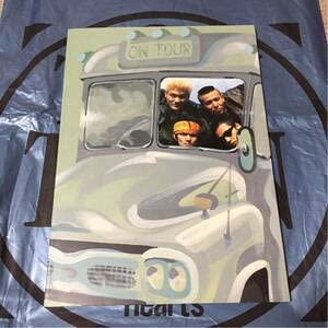 Amazon.co.jp: THE BLUE HEARTS ザ・ブルーハーツ ON TURE 1989 ツアー