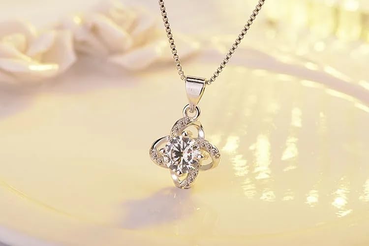 Collier ras du cou fleurs argent pour sublimer vos tenues - 6