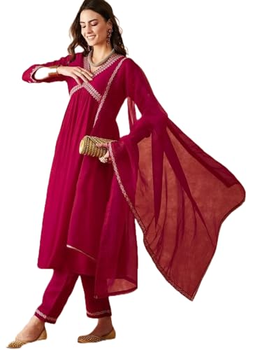 Image of LookMark Women's Georgette Kurta Set