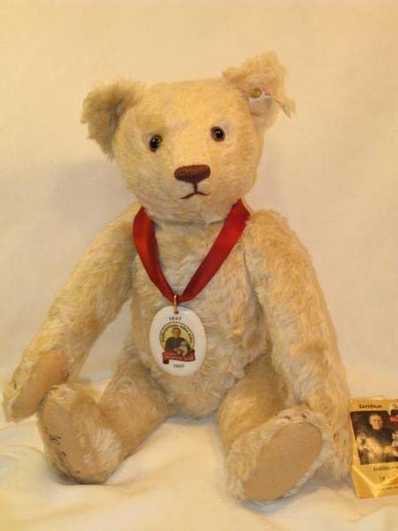 Amazon.co.jp: シュタイフ/Steiff 1997年Fes限定 Jubilee ベア 40cm 