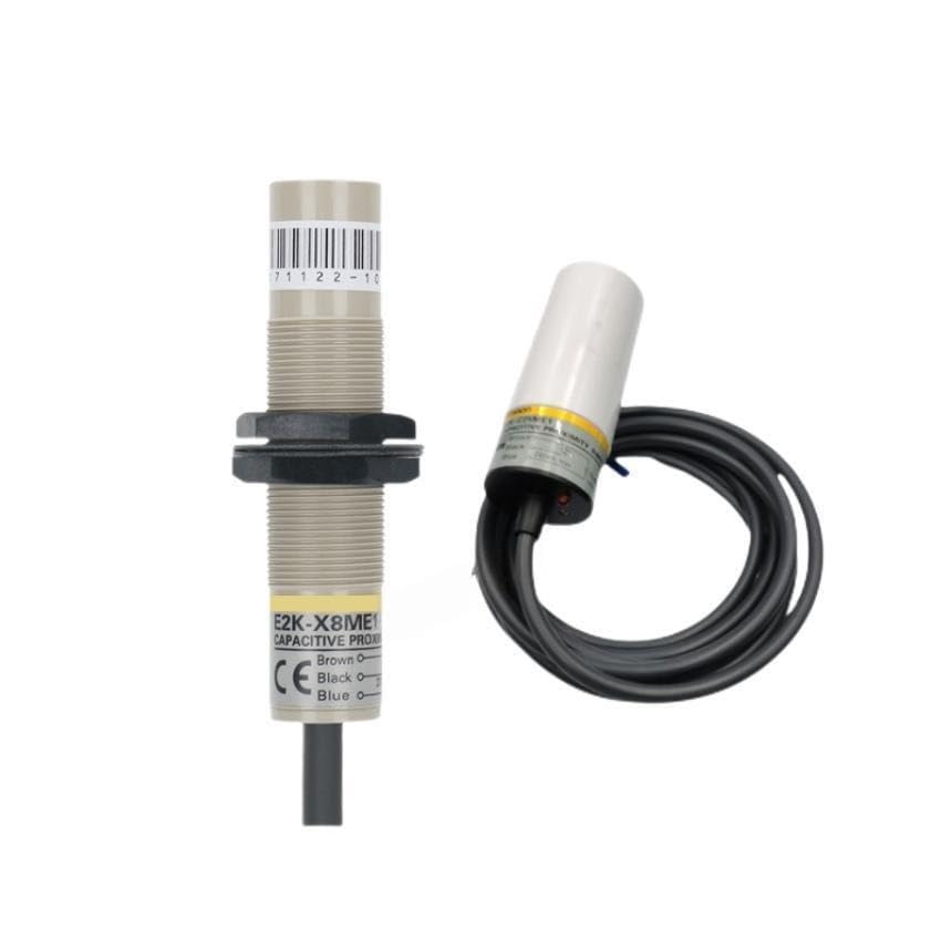 Sensor capacitivo E2K-C20MC2 para automatizar maquinaria de embalaje y contar piezas de plastico