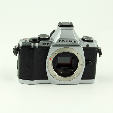 Amazon | オリンパス OM-D E-M5 16MP Live MOS ミラーレスデジタル