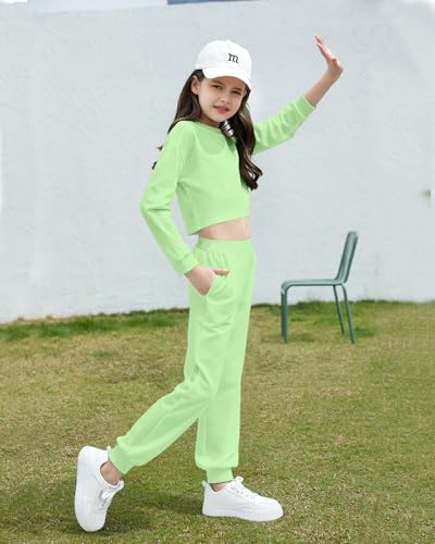 Image of Betusline Girls 2 Piece Outfits Girls Cropped Sweatsuit Pants Outfit Clothes Set, 4T-14 Years