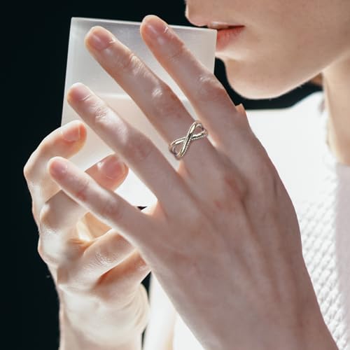 Designer Inspired Jewelry Two Toned Twisted Cable Wire Eternity Knot Ring Trendy Gold and Silver Crossover Ring for Women Gift4