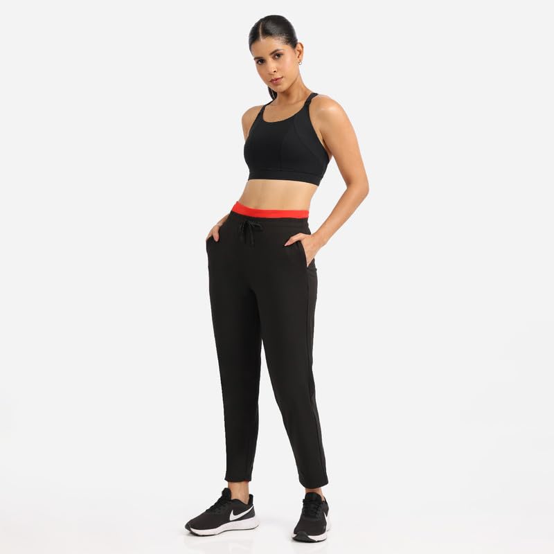 Image of BlissClub Women Nylon Blend The Ultimate Support Sports Bra | Detachable Straps | High
