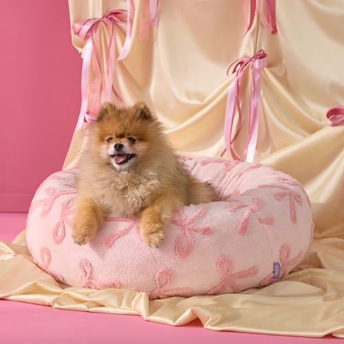 Image of LE SURE Shown on TVDonut Small Dog Bed - Round Cat Bed for Indoor Cats Anti-Anxiety Calming Gift for Pets, Washable Cute Modern Beds with Jacquard Shaggy Plush & Anti Slip Bottom, 23 Inch, Pink Taffy