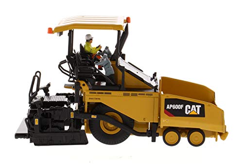CAT AP600D ASPHALT PAVER 1:50　アスファルトフィニッ Norscot Cat AP600D Asphalt Paver Muddy Edition 1:50 Scale DieCast