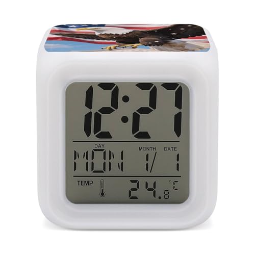 American Eagle Patriotic USA Réveil compact avec veilleuse LED 7 couleurs changeantes 7,9 cm Cube avec affichage de l'heure, de la date, de la température,...