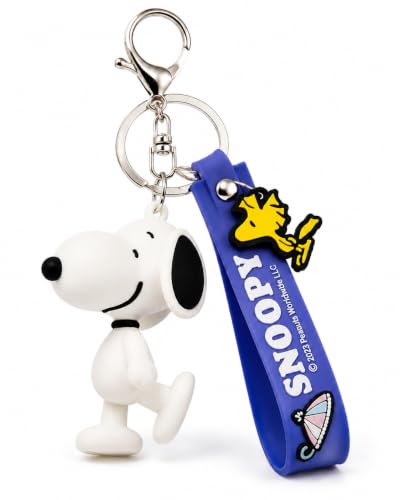 MINISO Snoopy Keychain Walking Peanuts Bag Charm Summer Travel Collection Cute Bag Charm Key Chain for Car Key Backpack Birthday Gifts