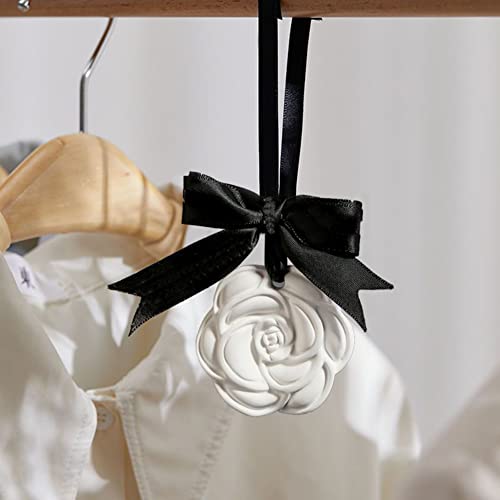 BENBEN Decoração de interiores de automóveis preto e branco aroma aleatório pingente de aromaterapia