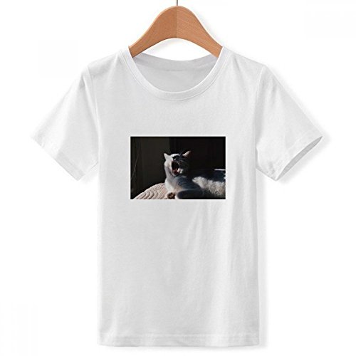 T-Shirt Blanc Chat Pousse fini les vêtements trop serrés pour grands garçons