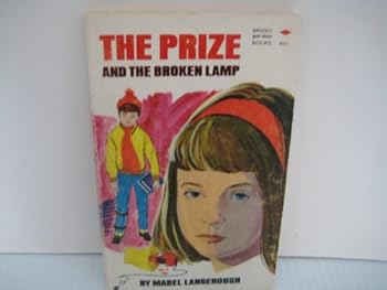 Paperback The Prize and the Broken Lamp Book