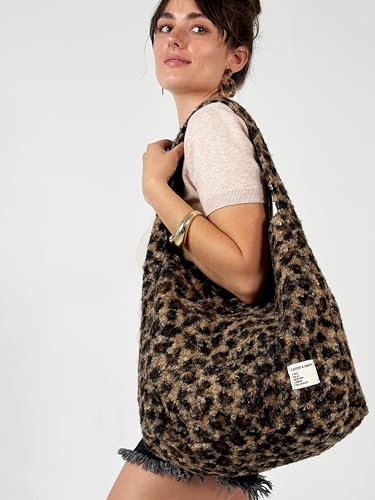 Image of CATCHY & CRAFTY Tote Bag for Women - Plush Large Hobo Gym Bag for Workout, Yoga, Travel - Fluffy Fleece