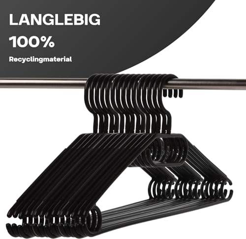 Großpackung Schwarze Kleiderbügel 50 Stück - Platzsparende, Drehbare Haken, Stabile Kunststoff Bügel, Perfekt für die Komplette Garderobe, 100% Recycelbares Material, Made in EU