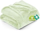 Utopia Bedding Fleece Blanket King Size Sage Green 300GSM Luxury Fuzzy Soft Anti-Static Microfiber Bed Blanket (90x102 Inch)