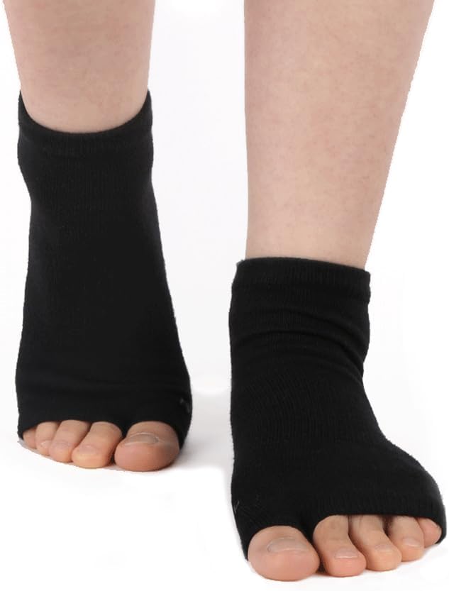 Aoozleny Sports Split Toe Socks: Non-Slip Grip Open Toe Cotton Socks for Yoga, Pilates, and Dance