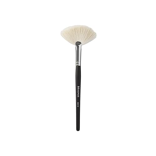 Morphe M310 Large Soft Fan Highlighter Brush - Extra-Wide Makeup