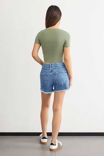 Hiccup Ribbed Cropped Blouse with Scoop Neck4