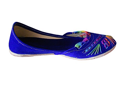 Jutties indios de terciopelo con bordado exclusivo de diseñador para mujer 3