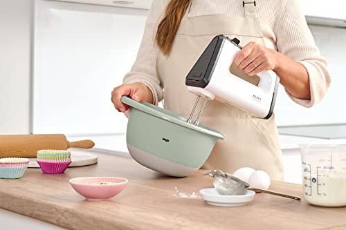 Foto von Emsa Prep&Bake Rührschüssel aus Kunststoff, 2,8 Liter, Rutschfester Boden, Ausgießrand und praktischer Griff, Stapelbar, Grün, K3242834