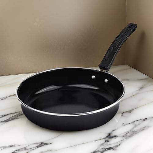 Easy Clean Non-Stick Fry Pan at ₹293 – Amazon