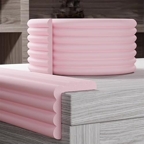Protection d'angle en mousse en W rose contre les chocs sur les meubles