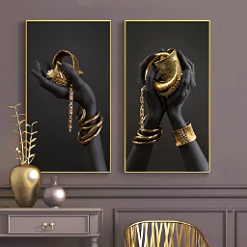 Toile femme africaine bijoux or pour illuminer un mur de salon contemporain