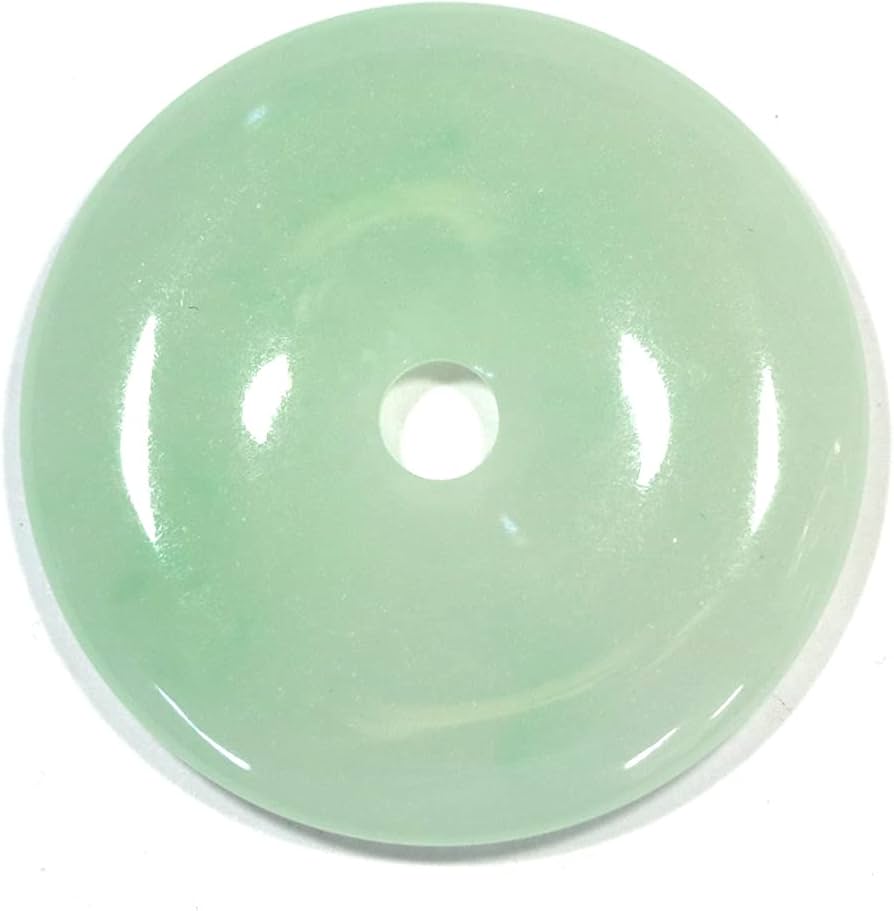 円形 翡翠(中グリーン有り)　　　　　　　　　円径58mm•厚さ15 円形 翡翠(中グリーン有り) 円径58mm•厚さ15 円形 翡翠(中グリーン