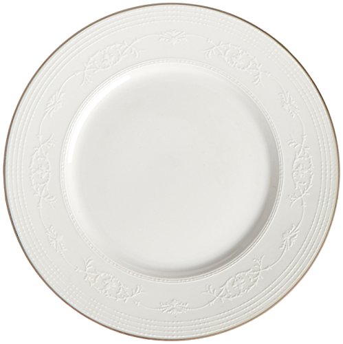 WEDGWOOD FINE BONE CHINA ENGLISH LACE: ACCENT SALAD PLATE 9"