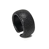 Handarbeit a cuckoo moment Damen Armreif Samba aus Rochenleder 30mm (Black)