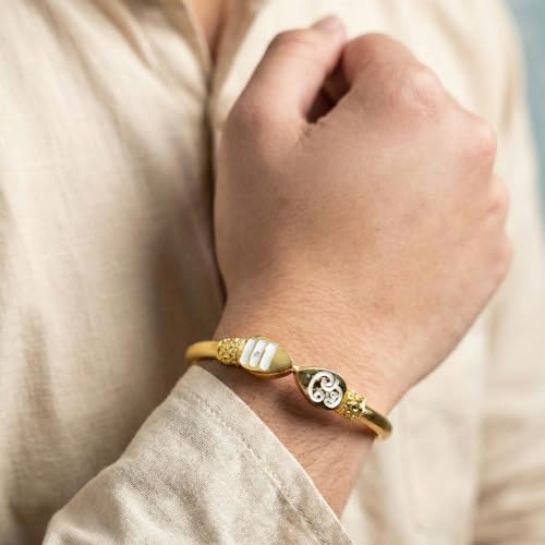 Image of Astrotalk Vel Murugan Kada | Inspired by Lord Murugan's sacred Vel | Removes negativity, fear, & confusion | Adjustable Spiritual kada for man | Devotional Gift For Men & Women