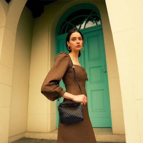 Small Women woven bag Woven Crossbody Bag for Women woven purse Leather handbag mini Hobo Bag2