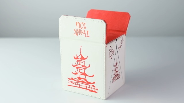 Amazon.com: SleeveChief - China To Go! Trading Card Deck Box | vegan  leather & Holo Design | MTG commander deck box & for ALL other trading card  games