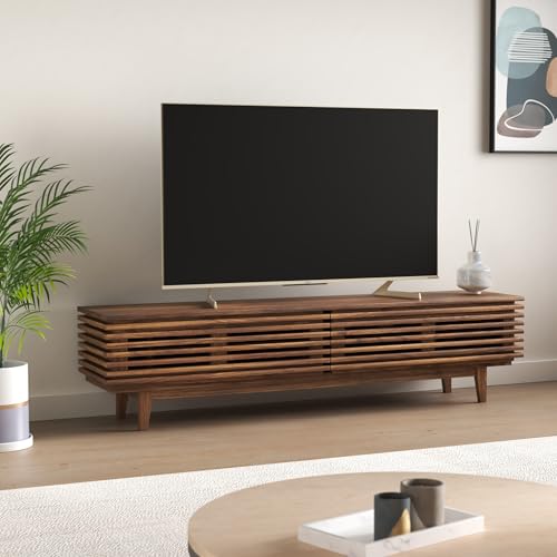Image of Vu 139 cm (55 inches) The Masterpiece Glo Series 4K Ultra HD Smart Android QLED TV 55QMP (Armani Gold) (2022 Model) | Built in 4.1 Speaker