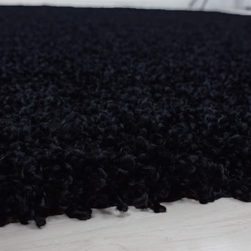 Image of AROMICK Modern Polyester Anti Slip Shaggy Fluffy Rug and Carpet for Living Room, Bedroom & Dining Room (4 x 6 Feet, Black)