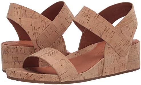 Gentle Souls by Kenneth Cole Women's Women's Gisele Two Band Heeled Sandal, Natural, 7 | Image 6