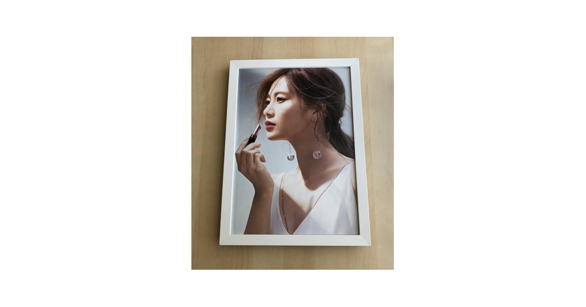 Amazon.co.jp: kj 額装品 白石麻衣 マキアージュ 広告 写真 A4