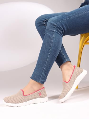 Image of Carlton London Breathable Knit Slip-On Sneakers - Lightweight Comfort for Everyday Wear