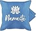 Shirtracer Statement Kissen mit Sprüchen - Namaste mit Lotusblüte weiß - Unisize - Hellblau - kissenhülle Namaste - GURLI Kissenhülle - Kissenbezug 50x50 cm und Dekokissen Bezug