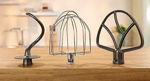 Bild 5 - SEVERIN Küchenmaschine mit Waage, große Knetmaschine für bis zu 3 kg Kuchenteig, robuste Teigmaschine mit Knethaken, Flachrührer und Schneebesen, 1.000 W, schwarz, matt,Edelstahl, KM 3898