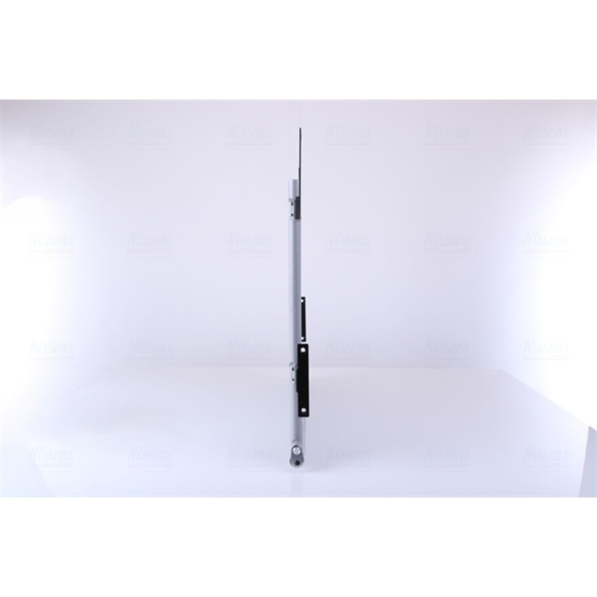 NISSENS 94254 Condensador aire acondicionado sin secador Compatible con RENAULT TRUCKS Premium Kerax