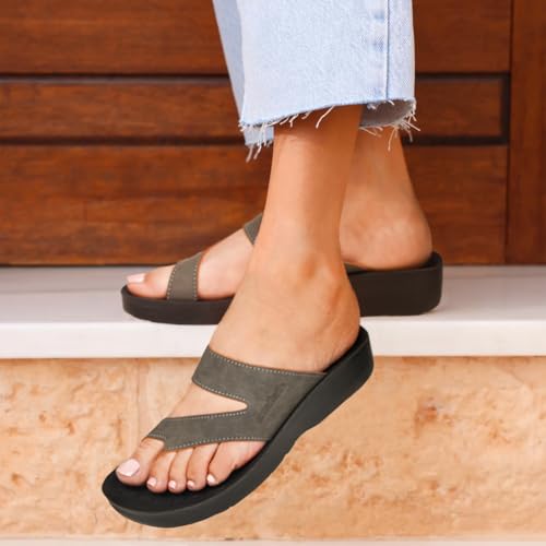 AEROTHOTIC Comfy Arch Support flip flops for women Split Toe Stylish Cushioned Strap with non-slip footbed Walking Dressy Sandals Indoor and Outdoor2