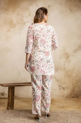 Image of Women's Pure Cotton Printed Night Suit,Top and Relaxed Pajama Set, Stylish Sleepwear