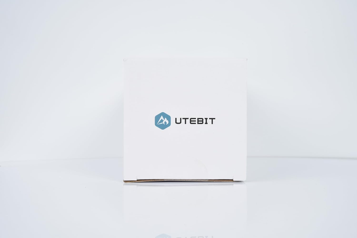 UTEBIT Borraccia 2 Litri con Infusore per Frutta, 2L Borraccia d'Acqua Motivazionale Senza-BPA con Linea Indicatrice, Bottiglia Sportiva Adatto per Trekking, Ufficio, Ciclismo, Palestra, Scuola